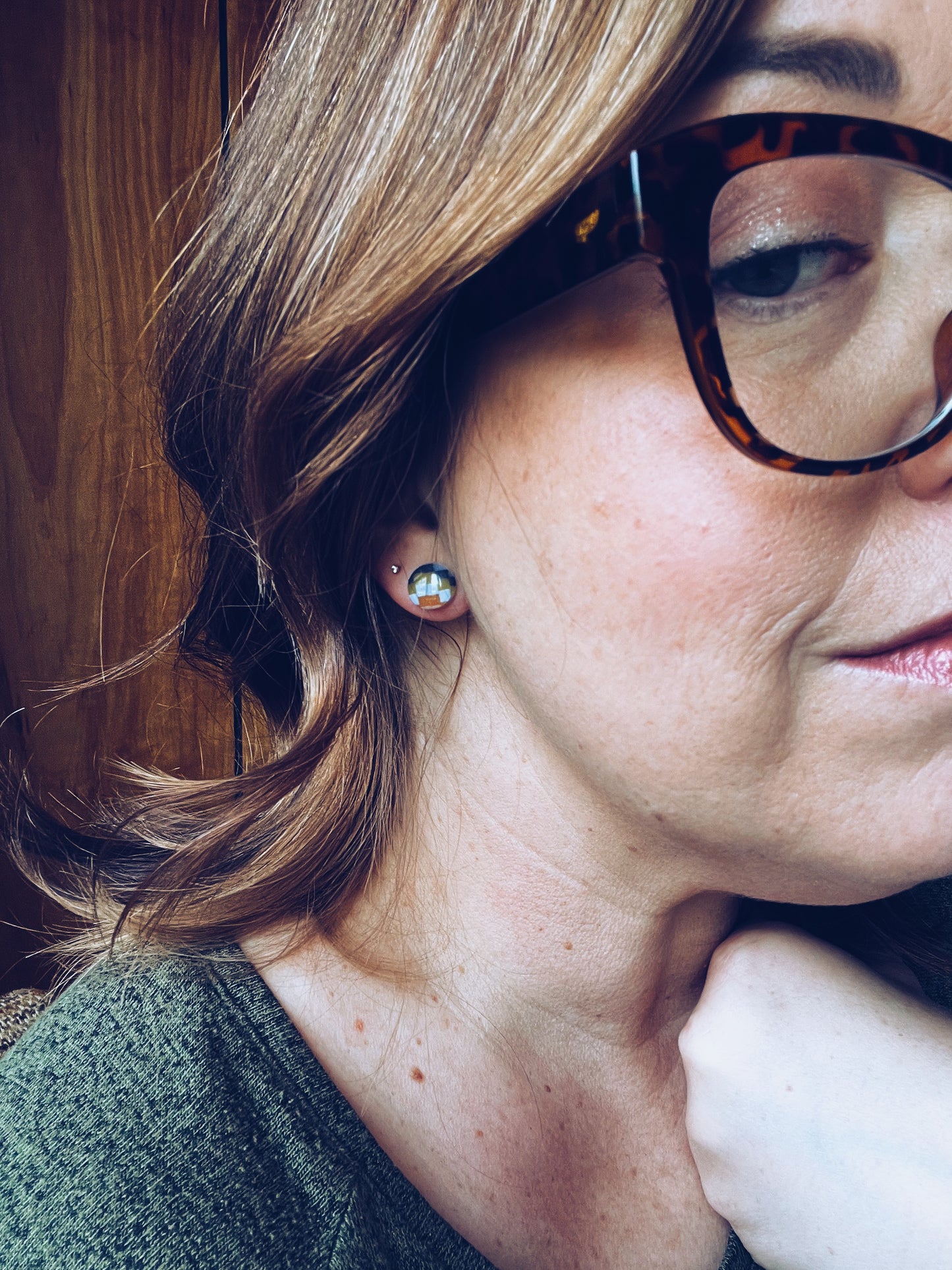 The Mini Stud earring