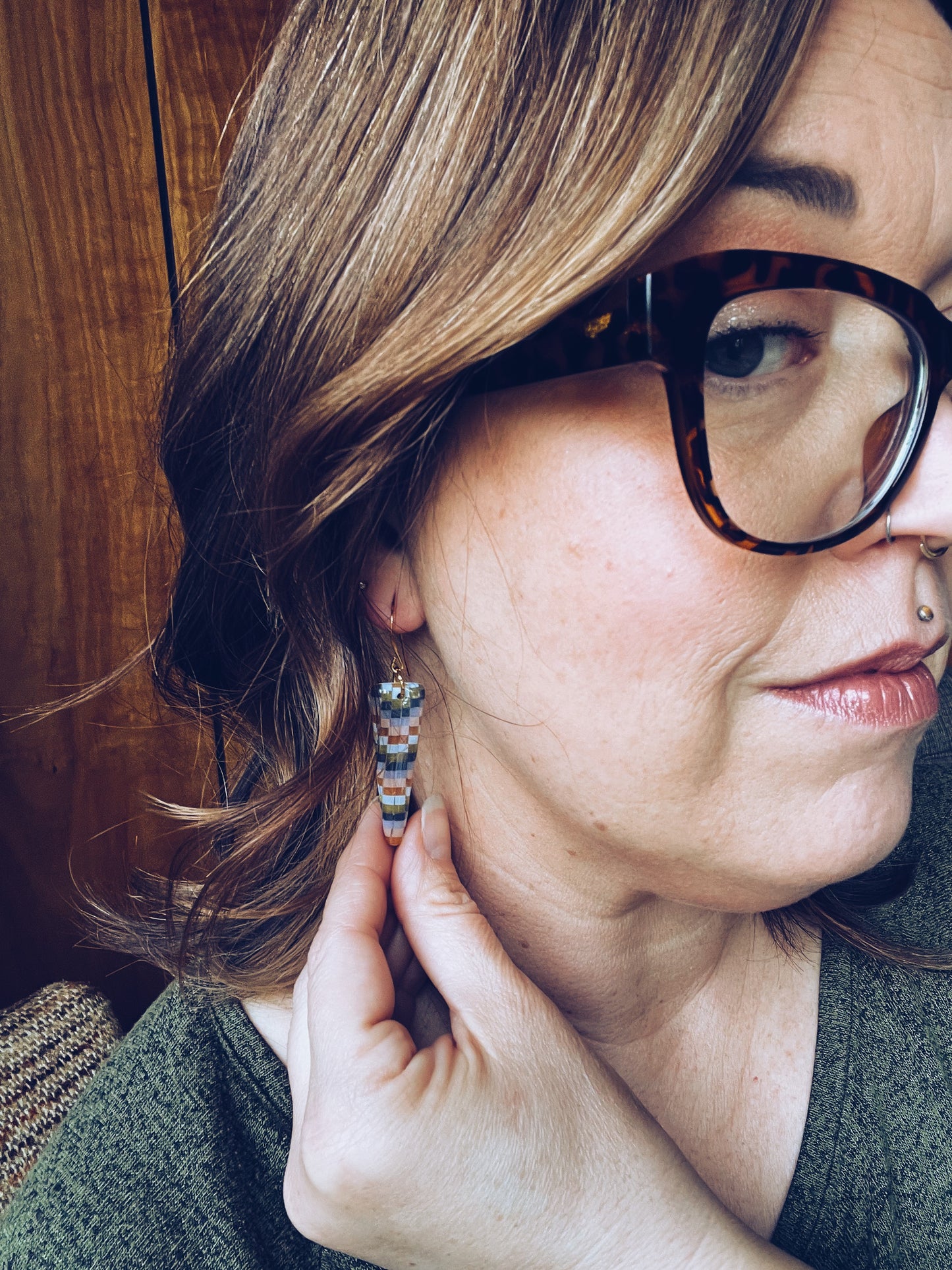 The Point earring in Bargello